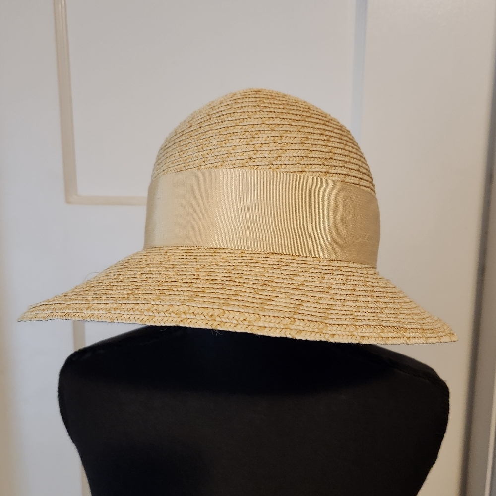 Vintage Frank Olive Ladies Derby Hat